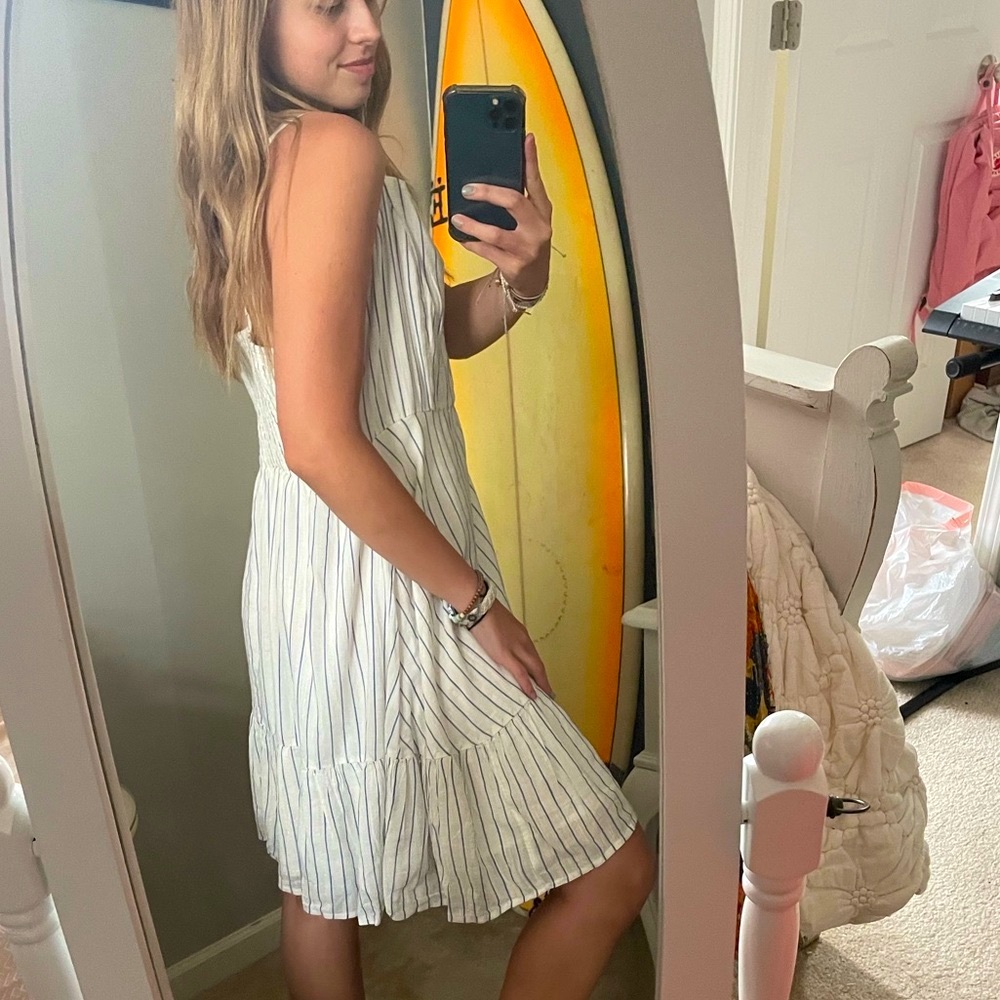 Costal flowy striped navy blue and white dress from Old Navy. Very soft.